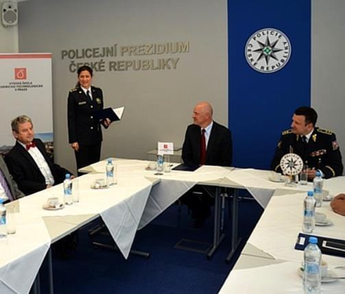 cílem konzultovat pachovou