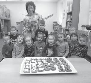 Pouť nebyla svým způsobem výjimečná jen tím, že pro její účely byl vypraven mimořádný přímý vlak s devíti lehátkovými a jedním společenským vozem, ale i faktem, že nabídla komfort cestování, jenž je