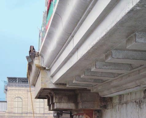 Fratec tvarující bednění Fratec profilované bednění říms Ať pro střechy nebo římsy na stěnách, v interiéru nebo exteriéru - použijte pro jedinečnou tvář fasády naše speciální bednění Fratec.