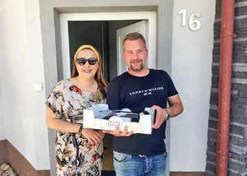 rozhledně, kde tasil kolt a vyprázdnil celý zásobník (9 ran)