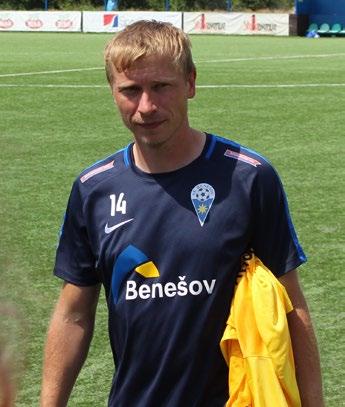 Název se postupně měnil na Benešovský SK, Sokol, Slavoj, TJ Lokomotiva, TJ ČSAD, FK Švarc, FK Benešov a SK Benešov.