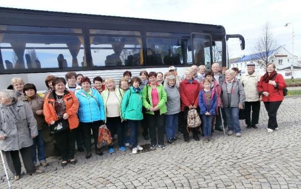 ČZS Hlučín panem Chlebišem bylo velice milé a srdečné, vždyť jsme se setkali s našimi přáteli, kteří k nám do Rapotína každoročně přiváží své výpěstky na naši výstavu a také u nás posuzují a hodnotí