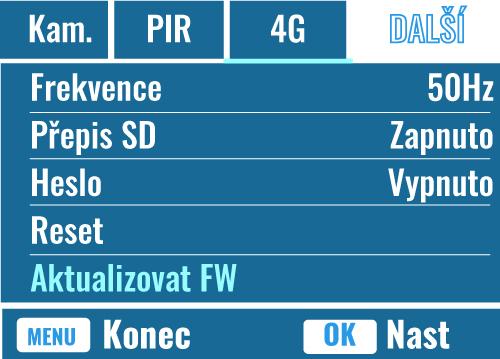 Otisky naprogramovaného ID fotopasti, fáze měsíce, teploty, data a času na fotografii Alkalická, Li-ION, NiMH.