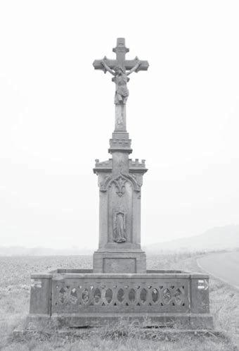 Ostružno Kamenný kříž 1874, Čeněk John na okraji