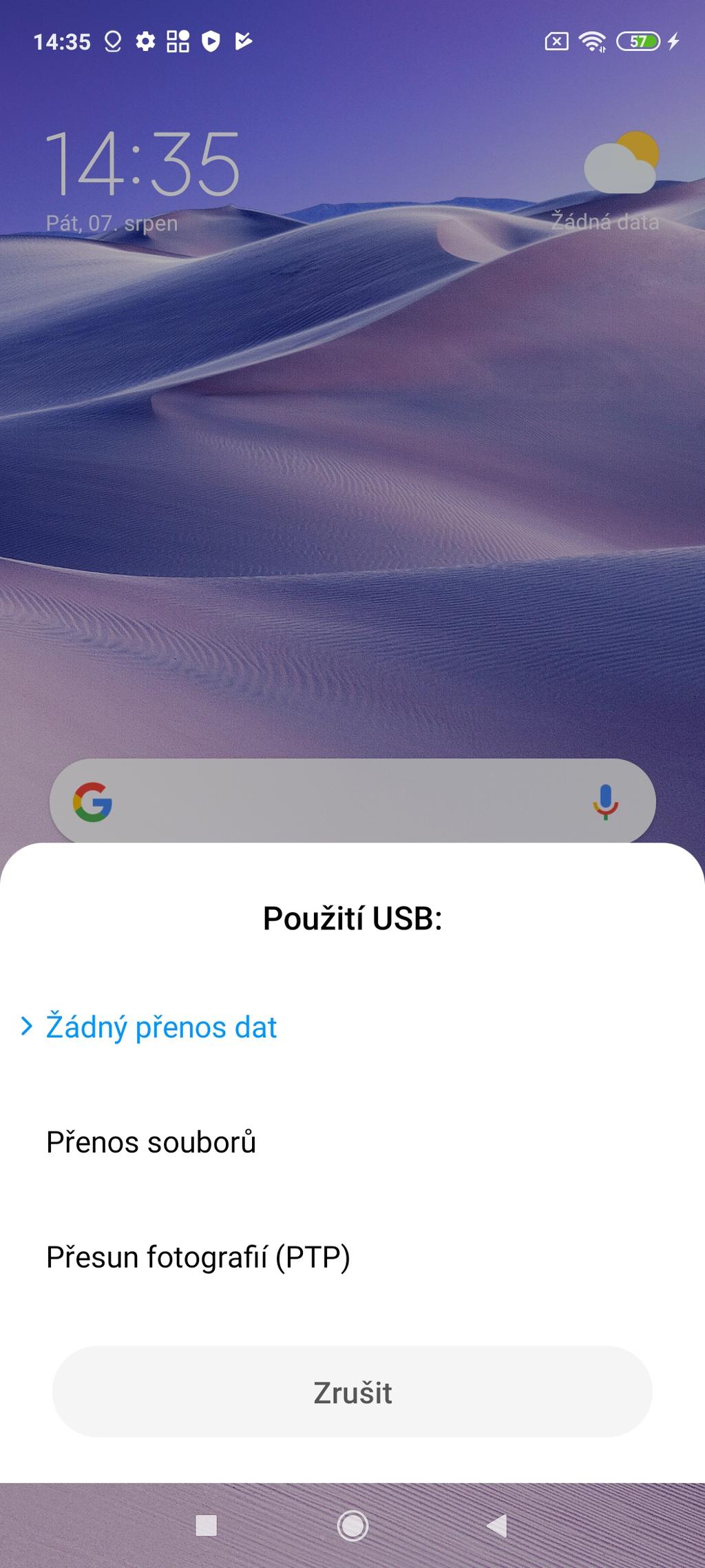 Uvedení do provozu Nabíjení baterie Připojte adaptér s USB kabele k přístroji a poté do zásuvky ve zdi. ikona baterie zění barvu na zelenou. Před první použití doporučujee baterii nabíjet 5-8 hodin.