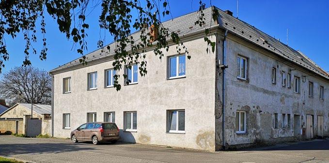 III.byt: Michal Macháček * 18.11.1986 8.5.2016 Aneta Macháčková *1992 - Myslechovice Samuel Macháček *2015 Myslechovice František Přikopa *1939-2018 z Luké, zemřel v DPS Červenka Vlasta Příkopová roz.