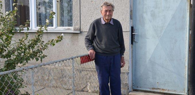 1925 2018 z Hradečné 2019 René a Hana (Králová) Wiedermannovi kup 200x Miloslav Špunda z Kluzova 7 1955 Jaroslav a Milada (Pěnčíková z Hradečné) Špundovi 1926 Jaroslav a Marie Špundovi novostavba Dům