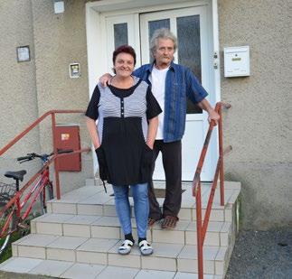 v Ješově) Zdeněk a Marie Valouchovi dnes Kluzov č. 31 Kateřina Ptáčková roz. Oháňková * 1979 Zdeněk Valouch *1985 nyní Cholina IV. byt: Karel Oháňka *1954 z Hvozda od 1982 Ludmila Oháňková roz.