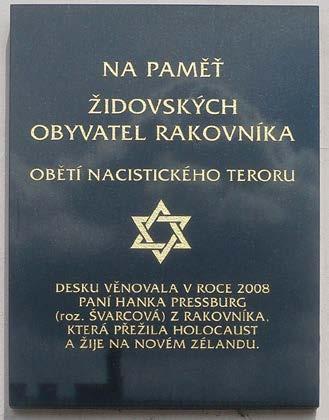 V Rakovníku existuje též několik přírodovědných kroužků, jako například ornitologický spolek Fénix, s.z. a kroužek mladých včelařů Rakovčelaříci.