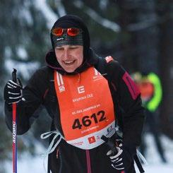 Sabine. Chystáte se do sprchy a z kapsy u kalhot vytáhnete klíče od auta.