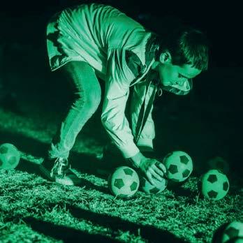 ZPRÁVY Z MAGISTRÁTU Festival světla se blíží 11. 12. 9. 2020 21:00 24:00 KARLOVY VARY 5. ročník festivalu světla v Karlových Varech slibuje opět jedinečný zážitek!