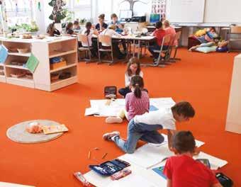 mentoringu pro podporu učitelů, spolupráce s organizacemi podporujícími vzdělávání výčet všeho, čím škola nyní žije, je dlouhý, a doufáme, že i v budoucnu zůstane Květňák školou otevřenou školou pro