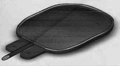 Implantát je vyráběn o dvou možných plochách 200 mm 2 a 350 mm 2. V posledních letech je tento drenážní systém vylepšován, tak aby jeho tvar byl více ergonomický a byl lépe implantovatelný.