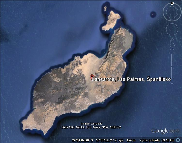 3.1.1.4. Lanzarote Čtvrtým ostrovem podle rozlohy (846 km 2 ) je Lanzarote (obr. 7), který je také nejplošším ostrovem. Je známý jako ostrov 100 sopek s pouštěmi a lávovými vyvřelinami (orne, 2004).