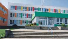 Novinky ze základní školy Třída Třídní učitelka Chlapci Dívky Celkem 1. A Mgr. Božena Gamonová 8 10 18 1. B Mgr. Renáta Ottová 7 10 17 1. C Mgr. Jindřiška Riess 9 8 17 2. A Mgr. Radka Maršálková 8 10 18 2.