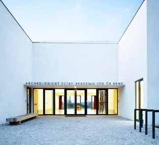 architektonickou kulturou. Na Významný český architekt prof. Ing. arch. Petr Pelčák se narodil v Brně roku 1963, kde vystudoval Fakultu architektury VUT.