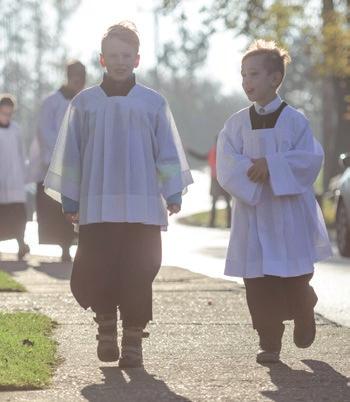 Základní údaje Diecéze Katolíků Arcidiecéze pražská 558 000 Diecéze českobudějovická 284 156 Diecéze královéhradecká 400 000 Diecéze litoměřická 160 000 Diecéze plzeňská 117