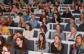 obsah téma Rok 2019 na univerzitě z pohledu rektora VFU Brno 1 A. Nečas Komora veterinárních lékařů oslavuje 100 let od svého založení 8 V.