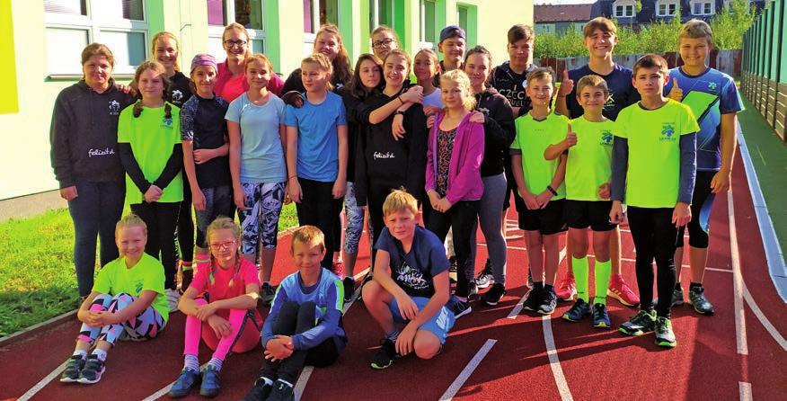 Sport Letní sezona LKNH konečně začala Letní sezonu jsme zahájili až v září kondičními testy v Karlových Varech, které byly jako každý rok náročné a prověřily naši kondičku a připravenost na zimní