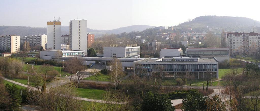Labem IČ: 44555512 Ředitel: Ing. Mgr. Michal Šidák, tel.