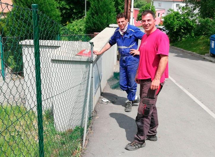 ÚDRŽBA OBCE OBEC SI ZASLOUŽÍ PÉČI Jak vypadáme? Je libo přistřihnout, namalovat, něco opravit? O náš vzhled se ve Zdibech stará parta osmi lidí - údržba obce. Co ale o nich vlastně opravdu víme?