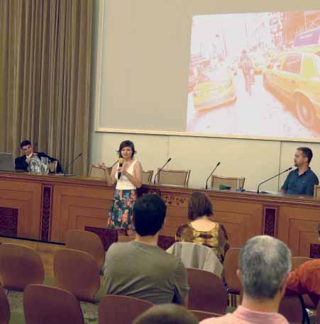 Alice Koubová a Petr Urban uvádějí keynote přednášku On sustainable urbanism and living theatre, dialectical activism and