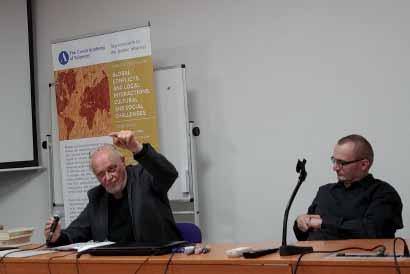 Představení činnosti jednotlivých útvarů FLÚ Miroslav Pauza (vlevo), Martin Brabec, workshop a prezentace knihy