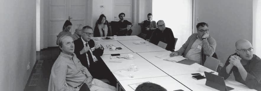 2019 Zahájení konference: zleva Tomáš Marvan, zástupce ředitele FLÚ pro