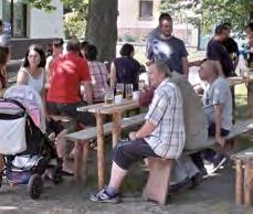 Na jednu stranu nás mrzí, že jsme zklamali naše příznivce a každoroční návštěvníky tanečních zábav, ale věříme že v příštích letech budou mít ještě mnoho příležitostí přijít se odreagovat a pobavit