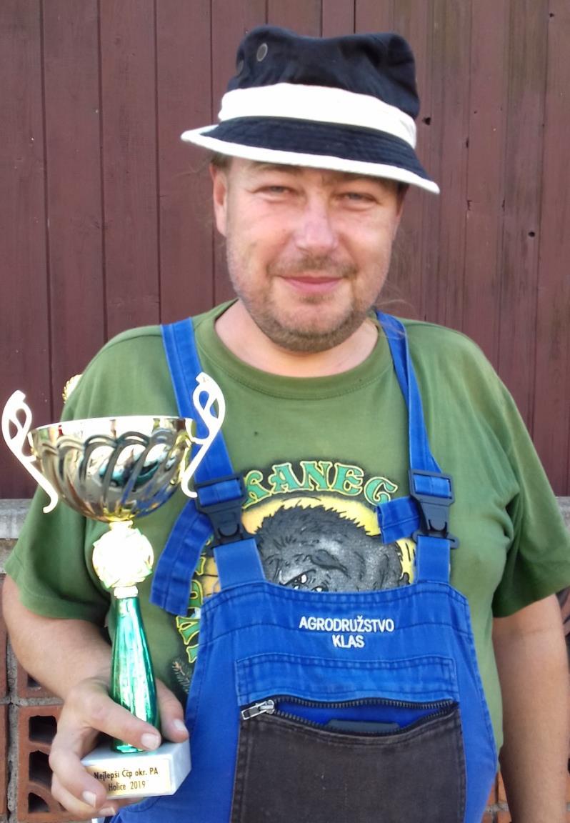Ocenění: Aljaška (Al) Vaníček Bohumil 381,5 4J Pohár 1. místo Novozélandský bílý (Nb) Kašpar Ladislav 381,0 4J Pohár 2. místo Tříslový černý (Tč) Slezák Zdeněk 380,0 4J Pohár 3.