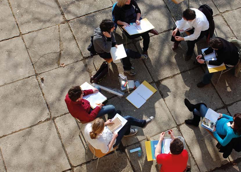 Přijímací řízení 2020/2021 Ke studiu na Zahradnické fakultě MENDELU se sídlem v Lednici mohou být v bakalářském studijním programu přijati uchazeči, kteří dosáhli úplného středního nebo úplného