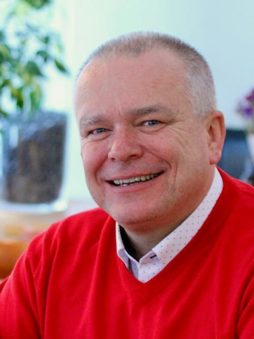 Od počátku svého působení v církvi sloužím tam, kam jsem povoláván. V roce 1990 jsem byl poprvé dotázán tehdejším předsedou a tajemníkem Rady CB, zda jsem ochoten jít, kam mě církev pošle.