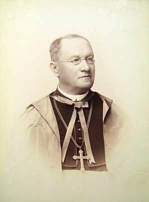 Císař posléze jmenoval vyšehradského probošta Kindermanna 16. ledna 1790 litoměřickým biskupem. Jmenovací dekret obsahoval ve svém textu ortel smrti pro kapitulu na Vyšehradě.