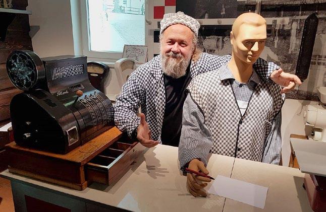 Doma na HANÉ Zima 2019 ZDARMA Učebnice hanáčtiny má dětem z Hané vrátit jejich nářečí ranta, který hlídá správnost hanáčtiny, nebo jste sám tím odborníkem?