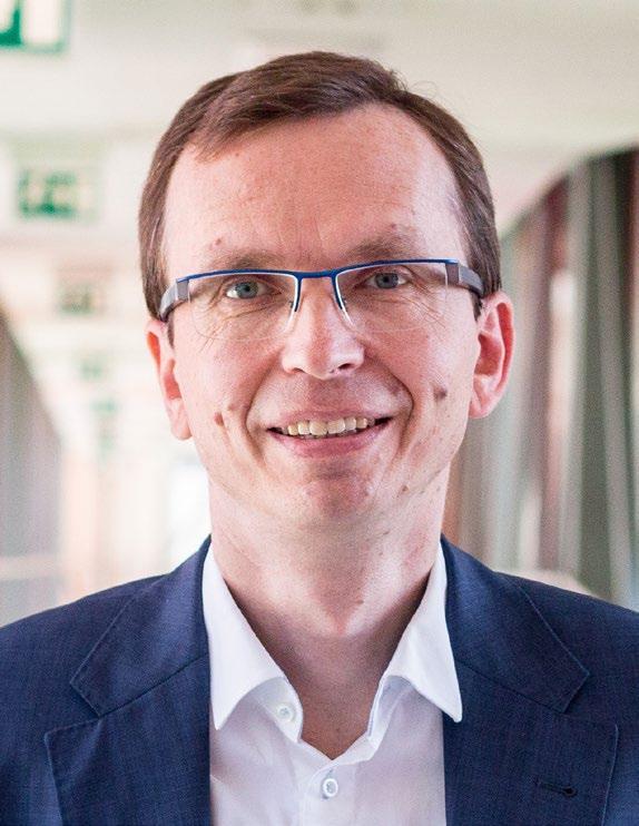 EDITORIAL Vážené kolegyně, milí kolegové, čtenáři České diabetologie, hou, což může být na jedné straně obohacující, na straně druhé vytvářet potenciál pro hraniční třenice a rozmíšky.