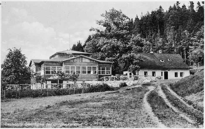 návrhu Karla Gajovského. Archiv Petra Lelka. Hadinka 1936.