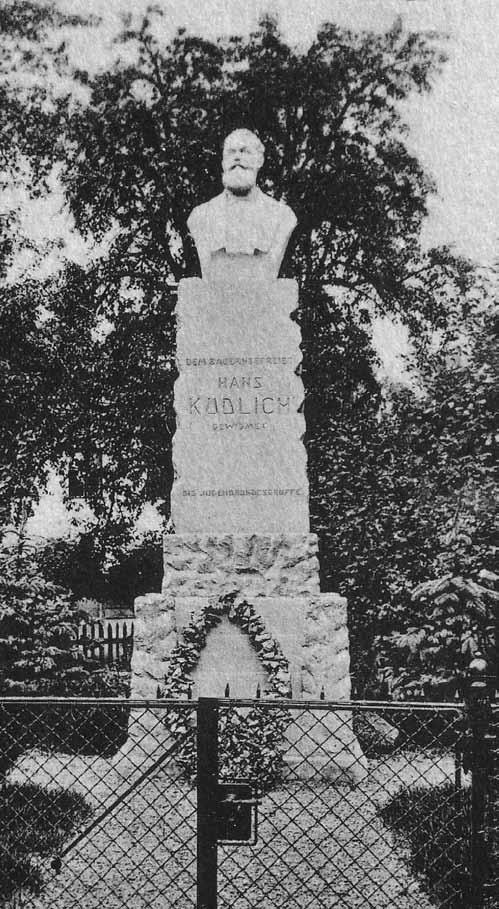 Hans Kudlich černo-červeno-zlatých barev v průběhu oslav shledalo v rozporu s právním řádem. Odhalení dalších dvou pomníků v regionu Poodří už proběhlo bez osobní účasti Hanse Kudlicha.