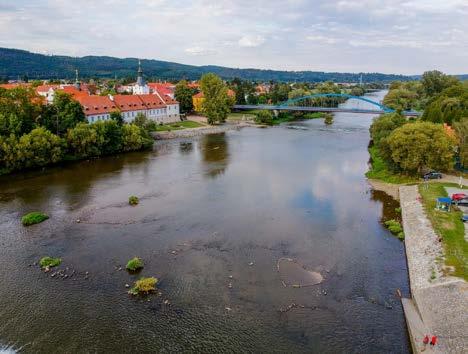 Pokud vám dosloužily tonery z vaší tiskárny či např. tužkové baterie, rozhodně je nevhazujte do běžného komunálního odpadu. Tam nepatří! Sbírejte je doma do krabičky a pak je odneste na obecní úřad.