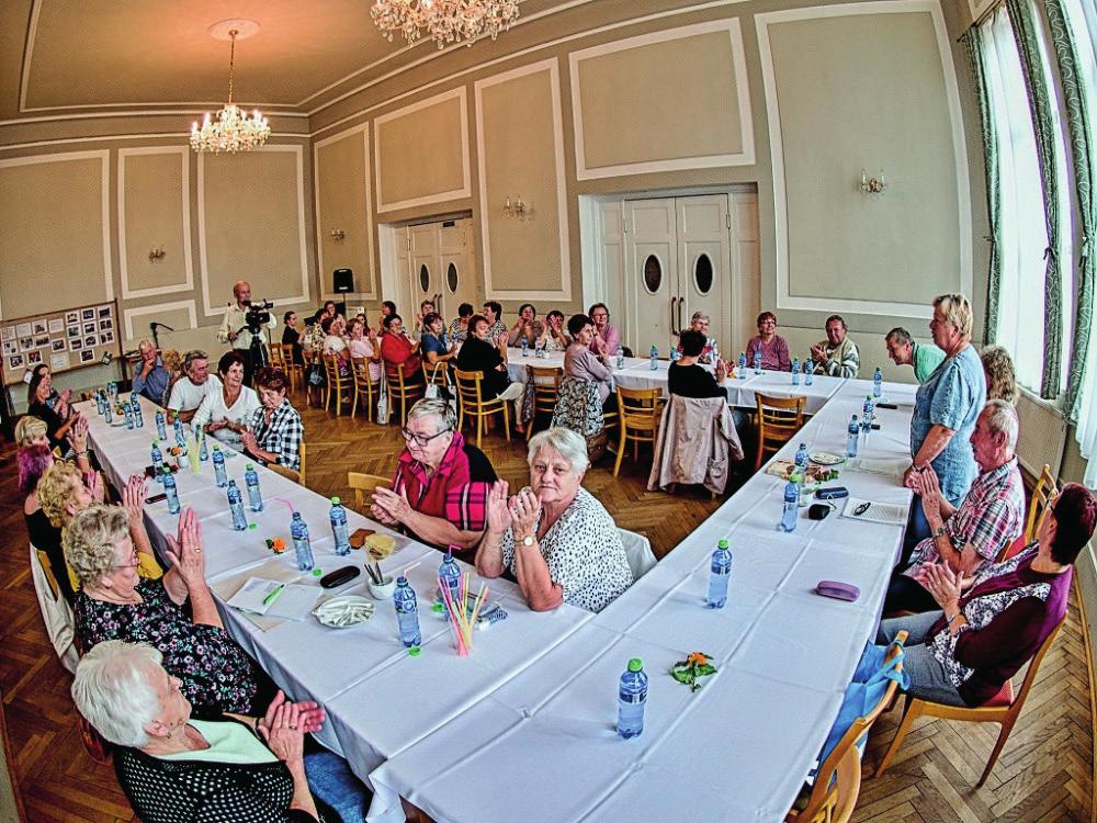 hotelu se stále pořádají a okruh lektorů, a tím i témat přednášek a besed, se neustále rozšiřuje.
