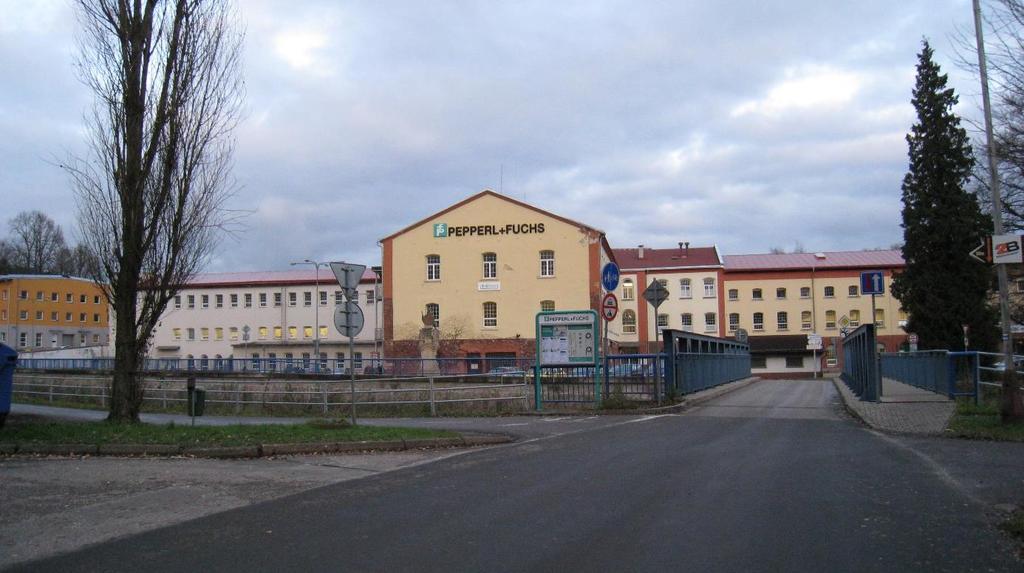 29) Etrichova továrna v Horním