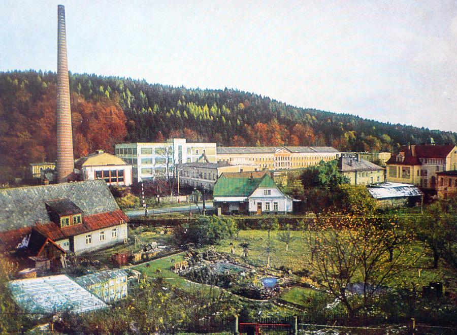 Starém Městě, 40. léta 20.