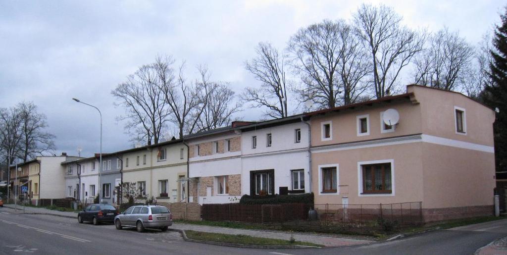 57) Dělnické domky v