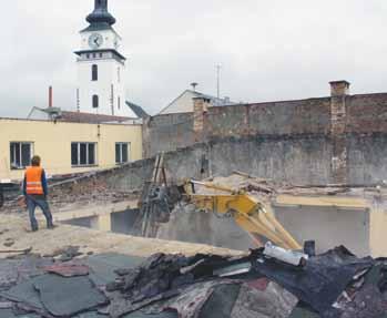 Uvedená prodejna je jedinou specializovanou v našem městě, v níž můžete najít jak nové zboží, tak půjčovnu.
