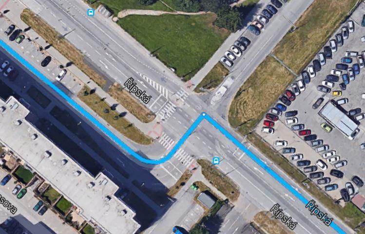 6 Bod A4 (podjezd dálničního mostu) A5 Odbočení na ulici Kigginsova Souprava pokračuje 1,9 km rovně po ulici Řípská, poté odbočí vlevo k obytnému souboru