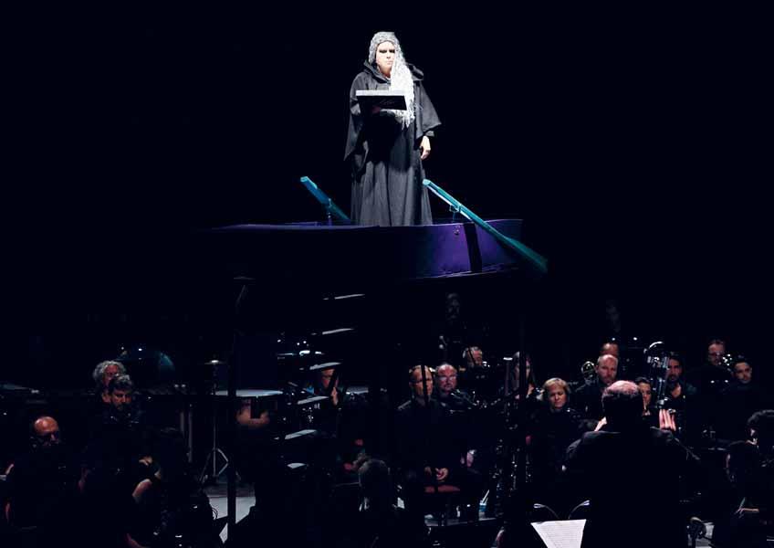 NEITHER Claudia Barainsky (soprán), Symfonický orchestr Českého rozhlasu, dirigent