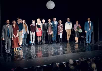 Komorní scéna Aréna a jednu inscenaci Divadlo loutek Ostrava.