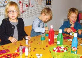 Nedvědová a starosta Velké Chuchle pan Stanislav Fresl, pak úderem sedmnácté hodiny společně rozsvítili vánoční