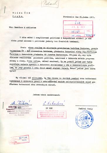 Důvěra v socialismus s lidskou tváří, důvěra v Dubčeka, Smrkovského, Svobodu či Černíka byla velmi silná a nepředstíraná,