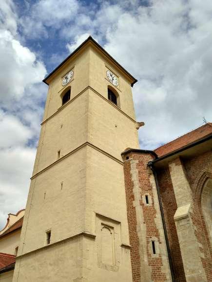 9. 10. Loděnice, kostel sv.