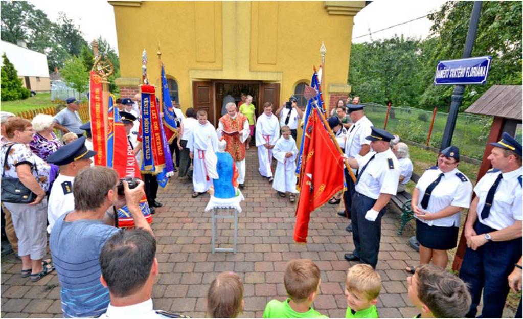 Oslavy pokračovaly zahradní slavností se závěrečným ohňostrojem. Srpen Sraz veteránů a soutěž elegance historických vozidel se konaly 3. srpna v Hobby parku jako memoriál Jiřího Vaňka.